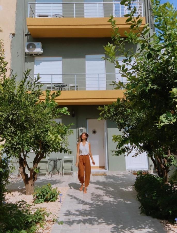 Athina Secret Apartments Adults Only Ираклио Екстериор снимка