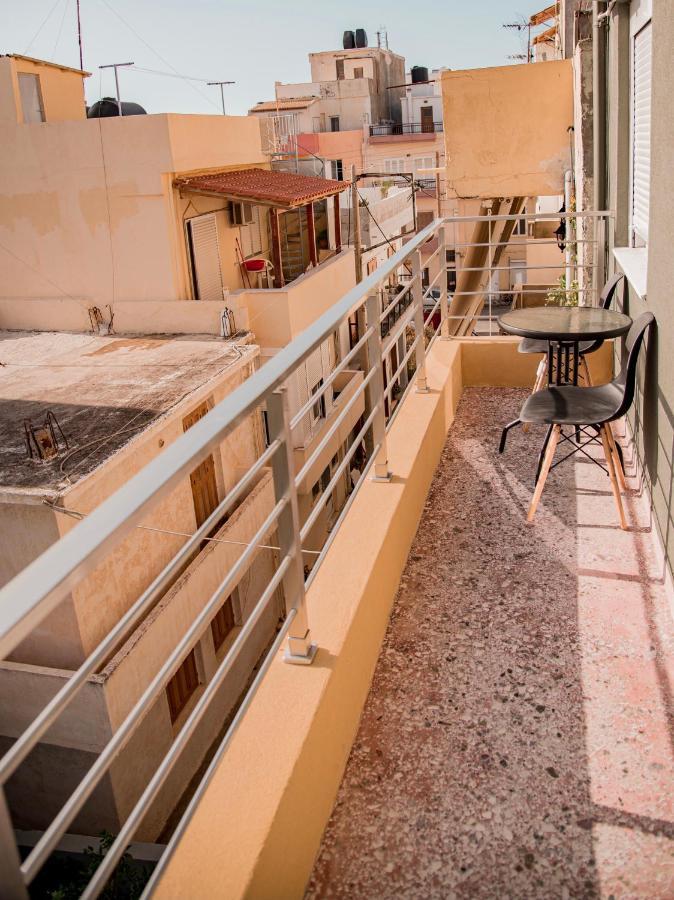 Athina Secret Apartments Adults Only Ираклио Екстериор снимка