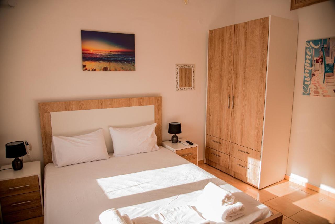 Athina Secret Apartments Adults Only Ираклио Екстериор снимка